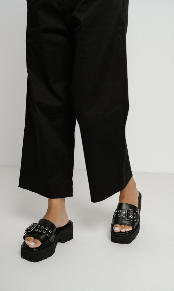 Μαύρες Δερμάτινες Flatforms Παντόφλες