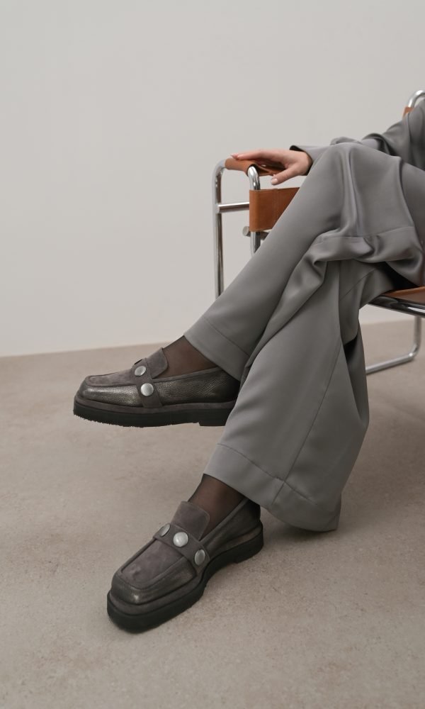 Γκρι Δερμάτινα Loafers