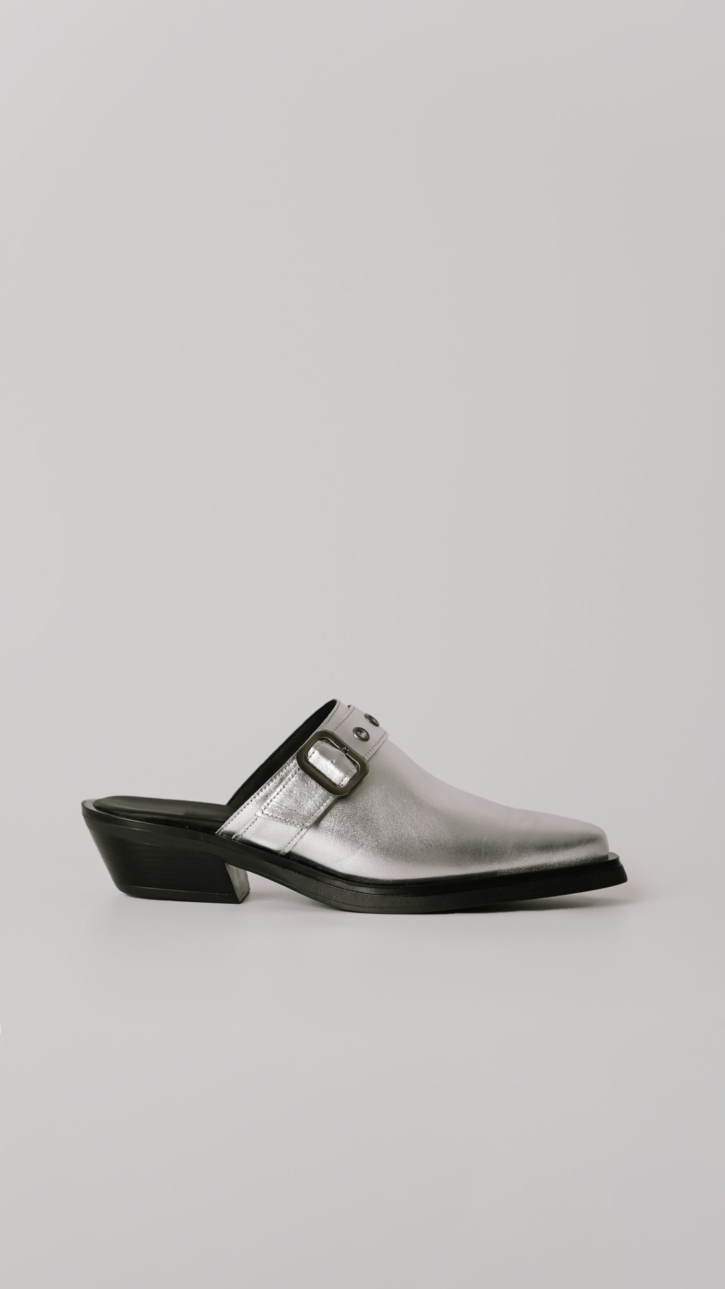 Ασημί Δερμάτινα Cowboy Mules