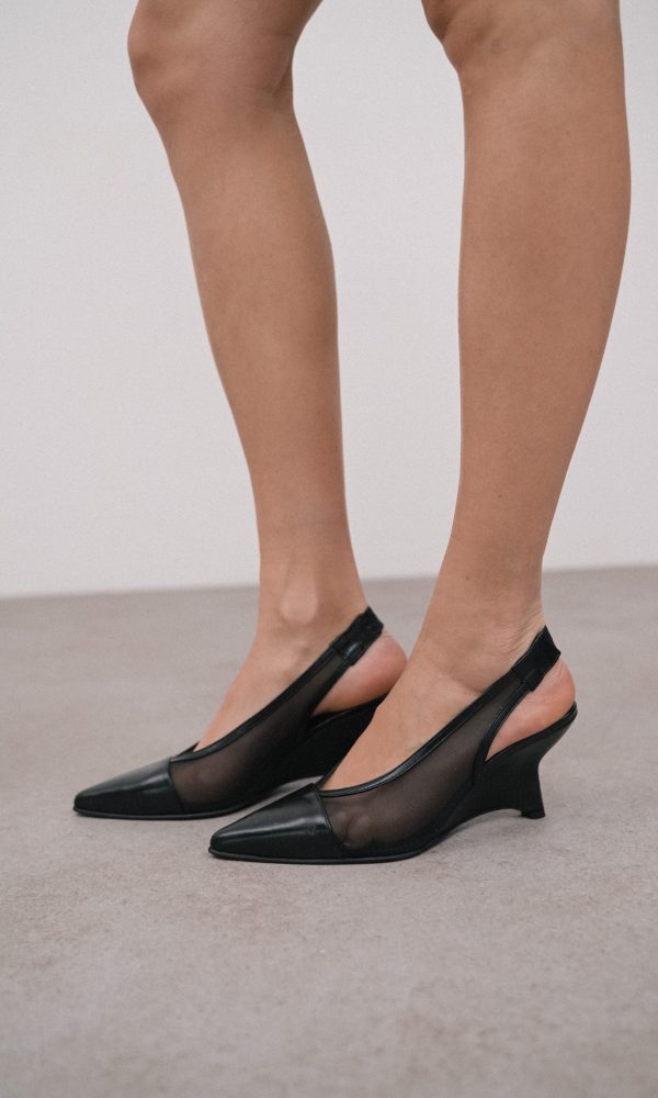 Μαύρα Δερμάτινα Φιλτιρέ Slingback