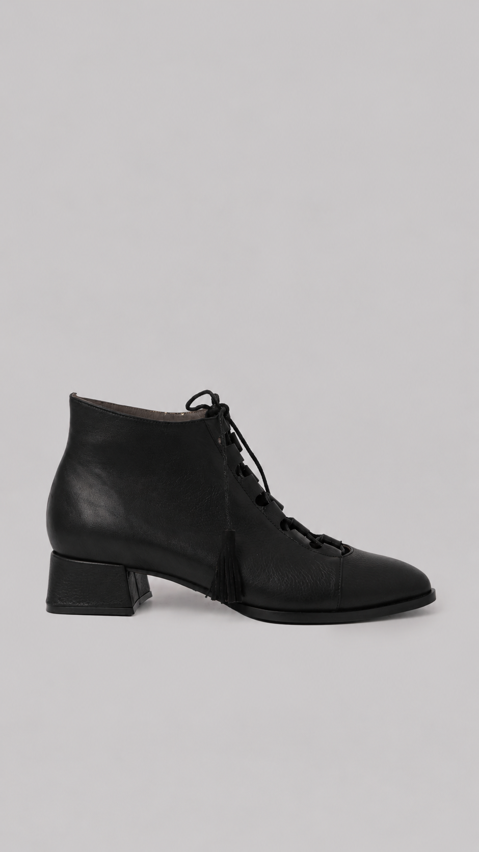 Μαύρα Δερμάτινα Μυτερά Ankle Boots