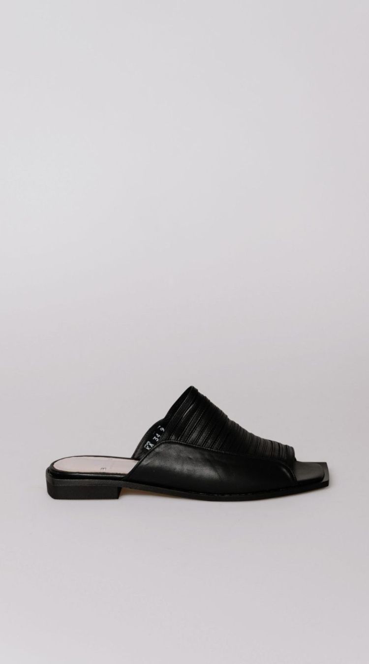 Flat Δερμάτινα Mules